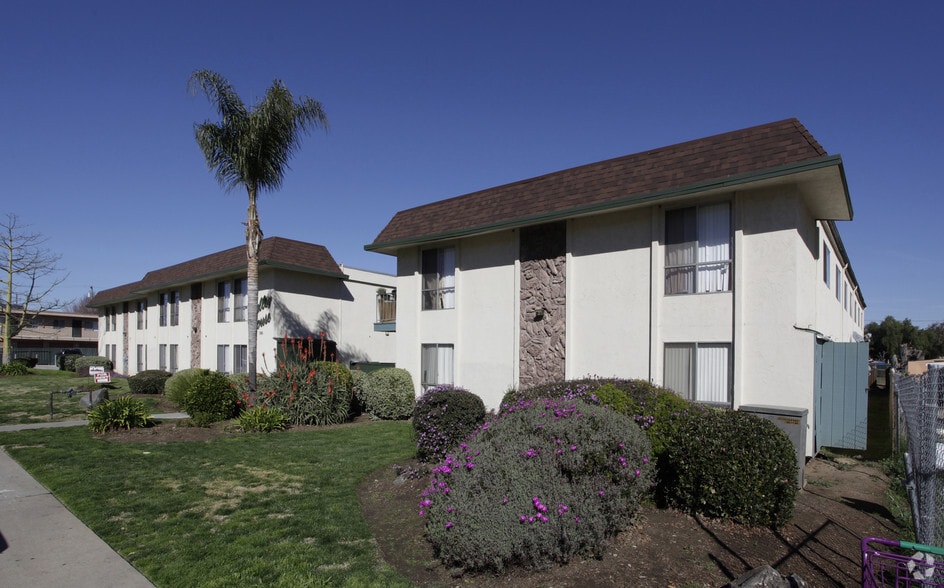 Primary Photo - Arroyo Escondido Apartments