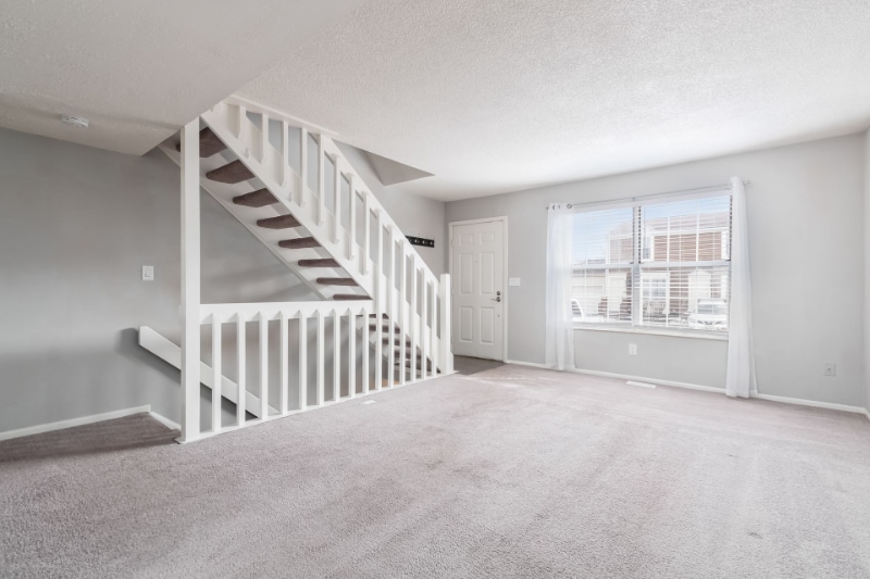 Building Photo - 5041 Stoneybrook Blvd