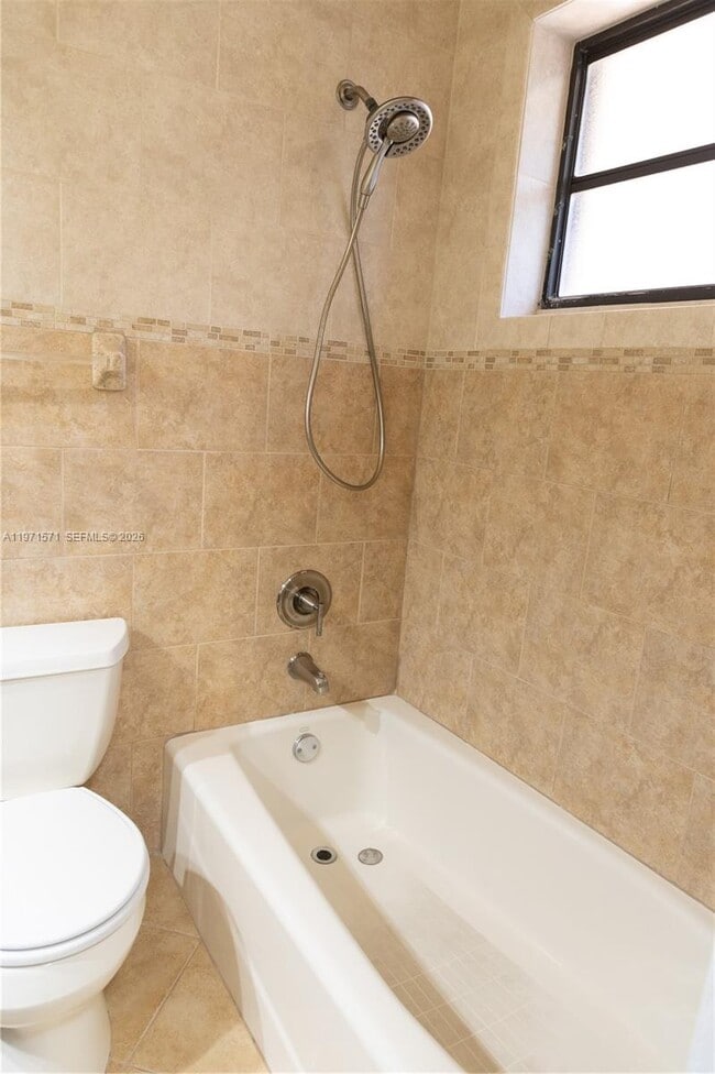 Building Photo - 13125 SW 83rd Ave