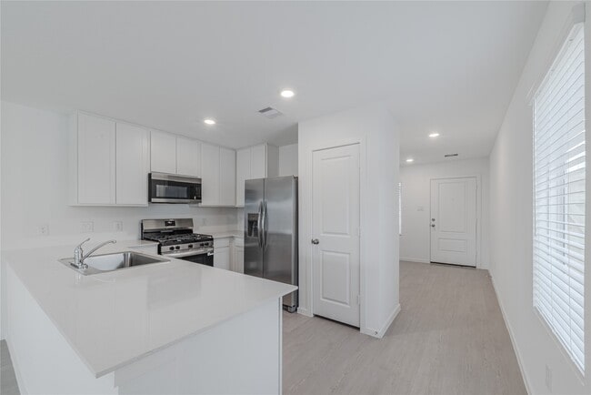 Building Photo - 18023 Trepito Ave