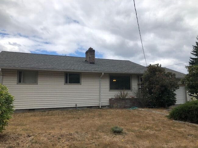 Primary Photo - Charming & Clean Home in the Heart of Lacey!