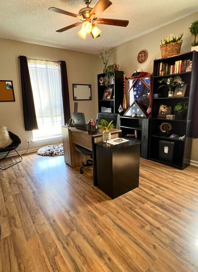 Building Photo - Charming 3-Bedroom, 2-Bath Home with Large...