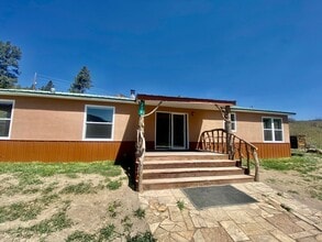 Building Photo - Serene, beautiful home in the Lower Blanco...
