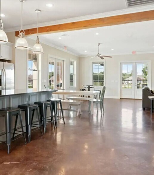 Building Photo - 1219 Drago Dr