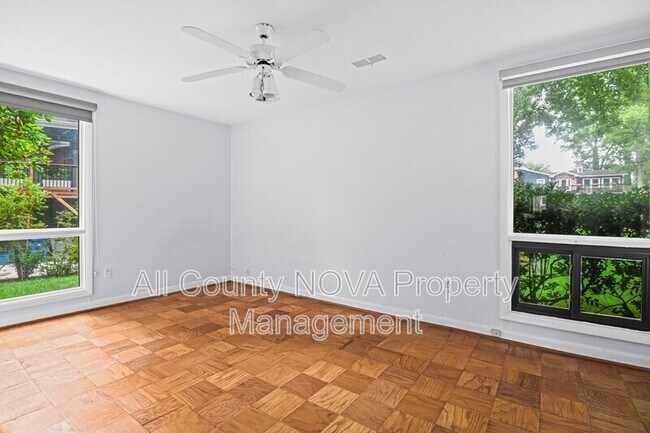 Building Photo - 8108 Timber Valley Ct