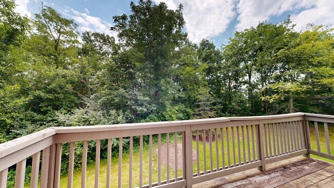 Building Photo - 3042 Barclay Way