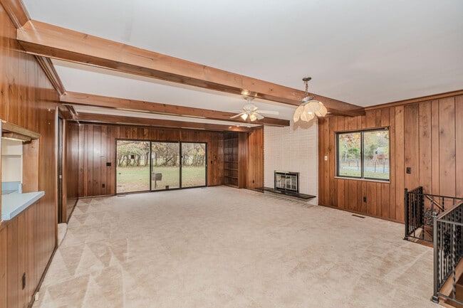 Building Photo - 22745 Wrexford Dr