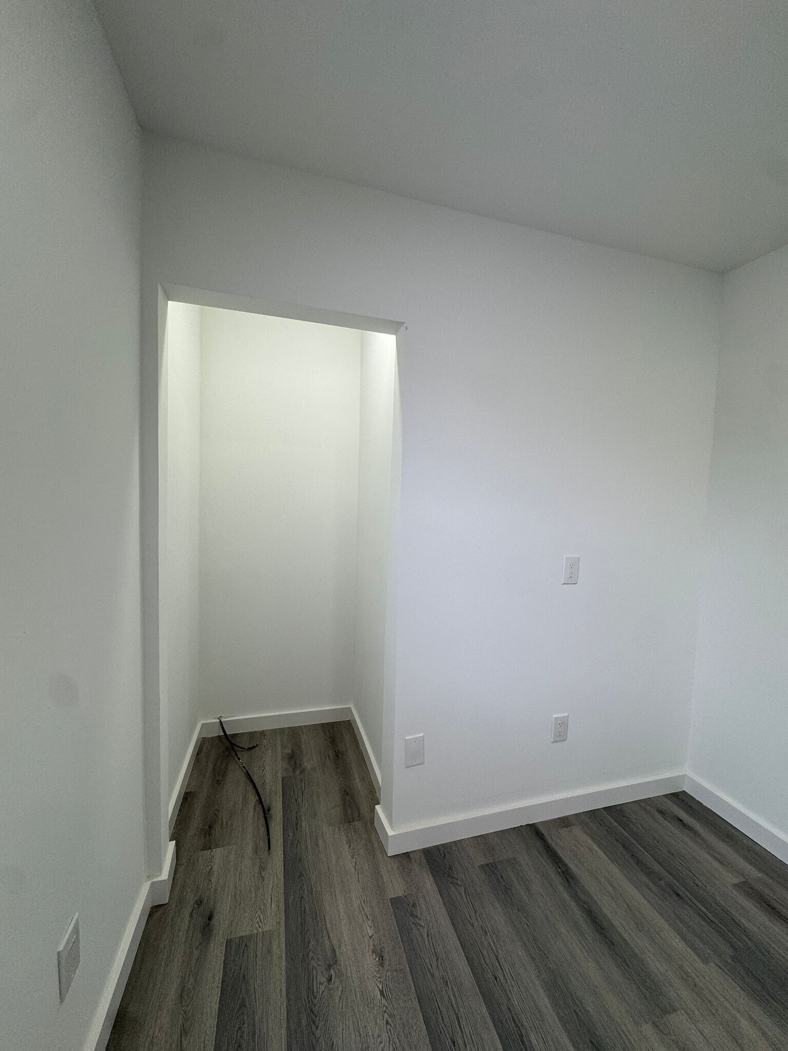 Building Photo - 96 Broughton Ave