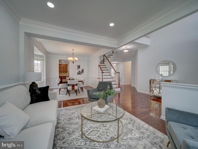 Building Photo - 43320 Barnstead Dr