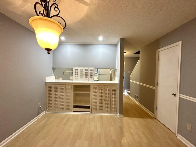 Building Photo - 29 Pheasant Ct