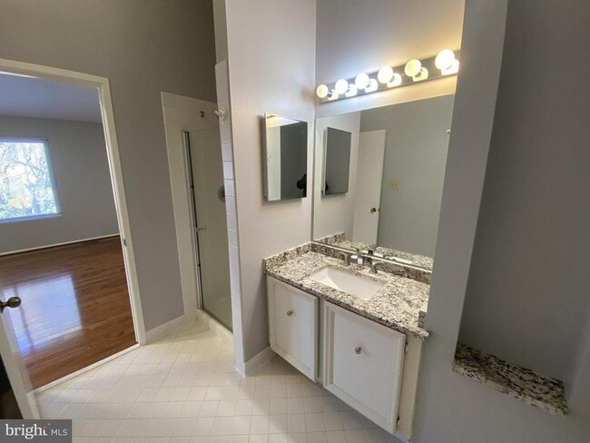 Building Photo - 10703 Mist Haven Terrace