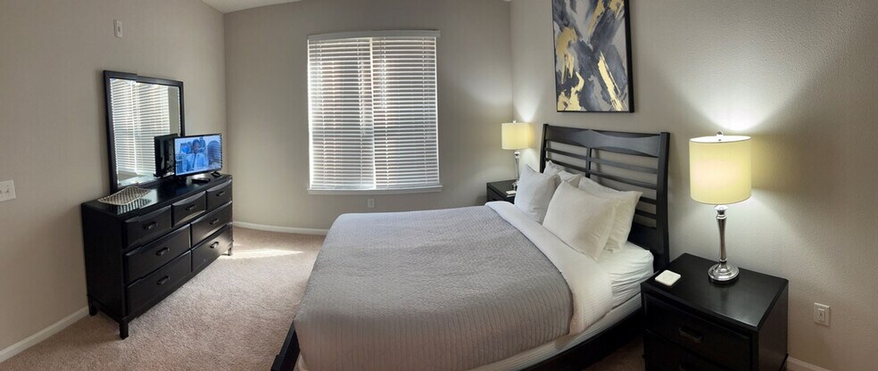 Building Photo - 1591 Millspring Dr