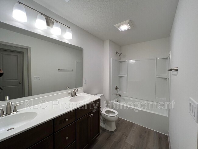 Building Photo - 1953 S Warrior Ln