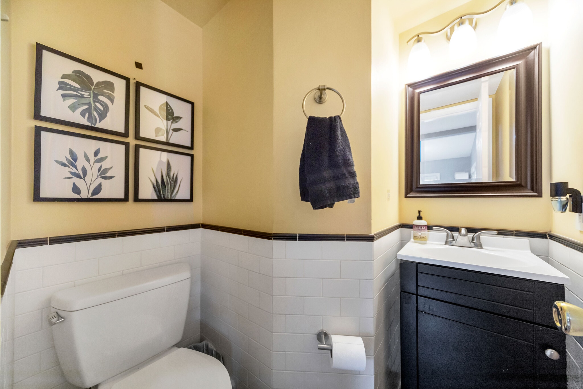 Half Bath - 37 Curry Ln