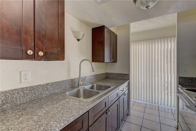 Building Photo - 3639 Kolendo Ct