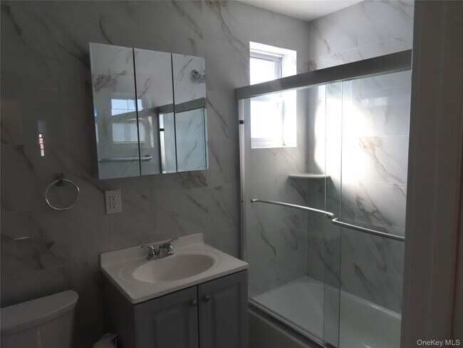 Building Photo - 54 2nd Ave