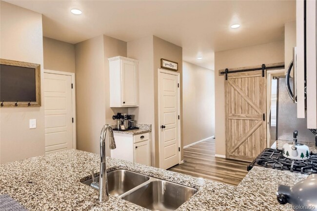 Building Photo - 11660 Parksouth Ln