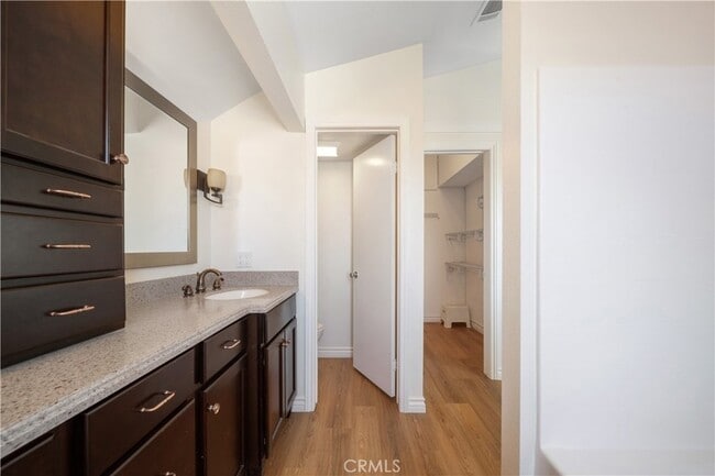 Building Photo - 19422 Totem Ct