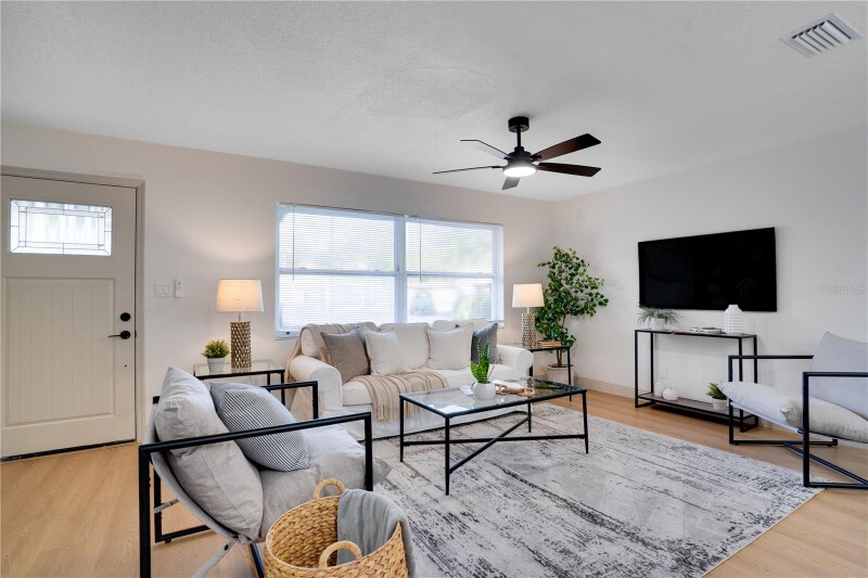 Building Photo - 2050 67th Ave N