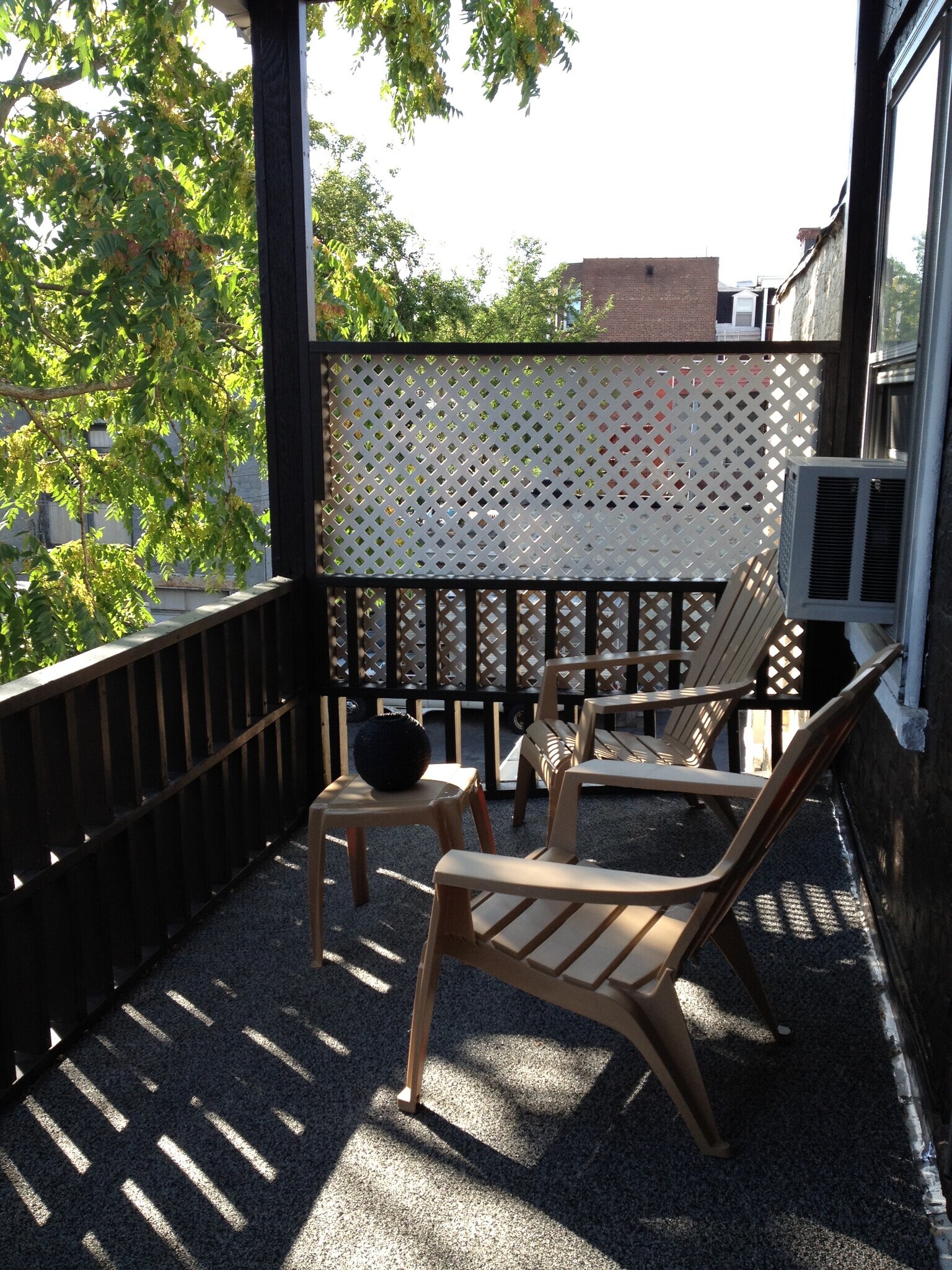 Building Photo - 376 Madison Ave