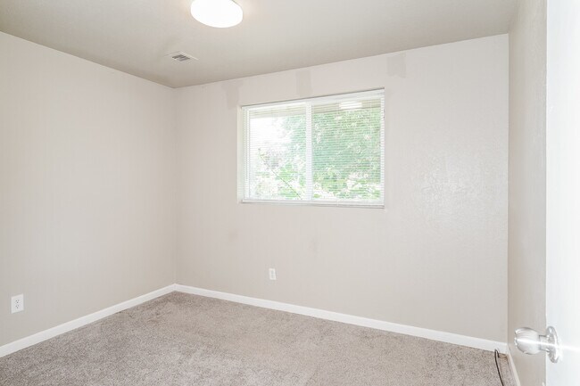 Building Photo - 16028 355th Dr SE