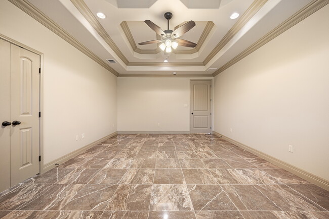 Building Photo - 3805 Kangaroo Ct