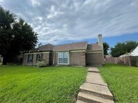 Building Photo - 7614 Cousteau Dr