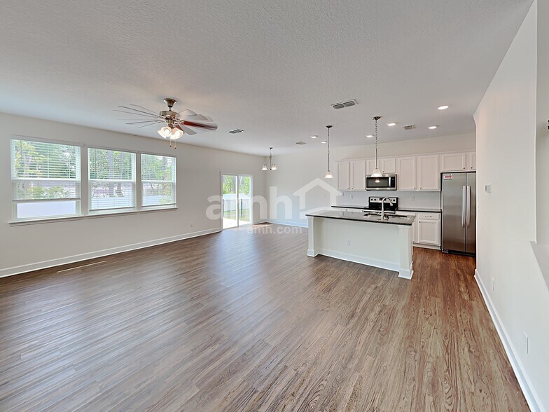 Building Photo - 2984 Calebs Cove Way
