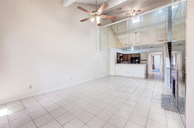 Building Photo - 16800 Sugar Pine Dr