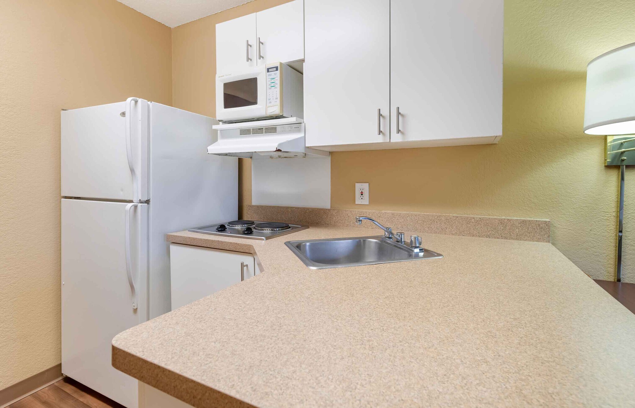 Building Photo - Furnished Studio-Minneapolis - Airport - E...