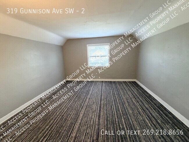 Building Photo - 319 Gunnison Ave SW