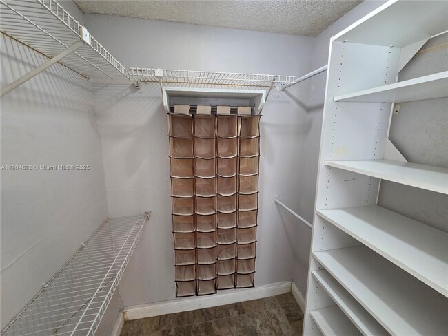 Building Photo - 10785 SW 108th Ave