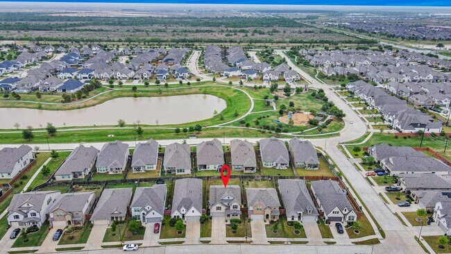 Building Photo - 7214 Cordgrass Prairie Ln