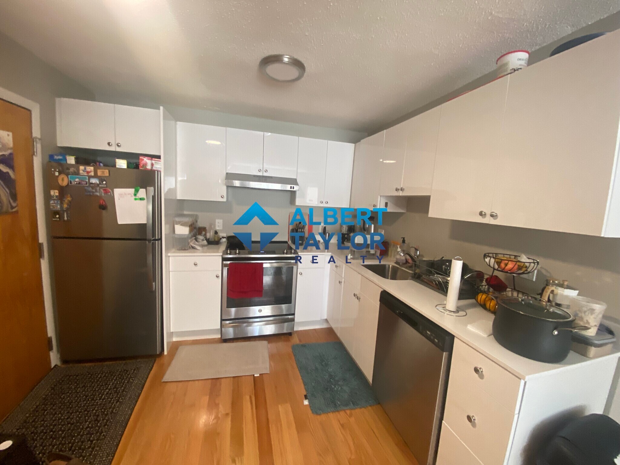 Building Photo - 226 Parker Hill Ave