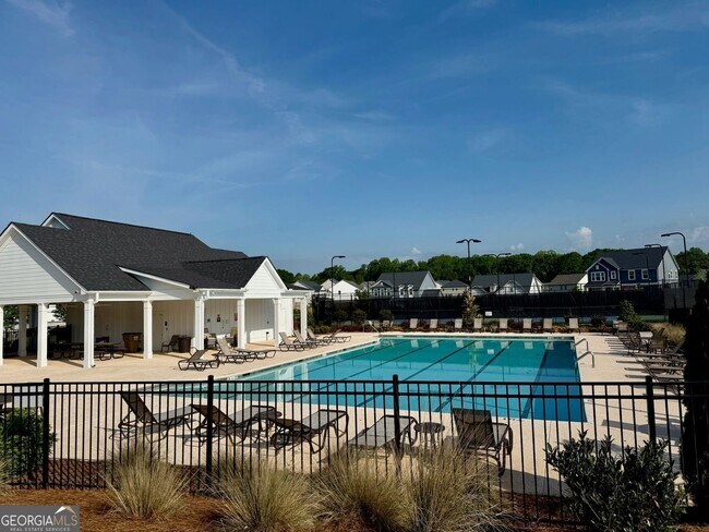 Building Photo - 5575 Coltman Dr