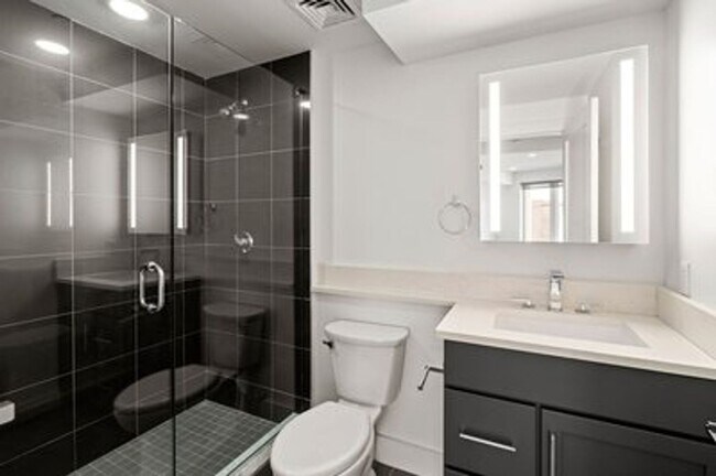 Building Photo - 24 Hichborn St