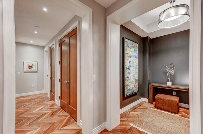 Building Photo - 300 International Drive