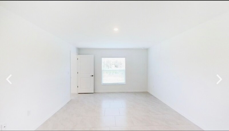 Building Photo - 223 NE 20th St