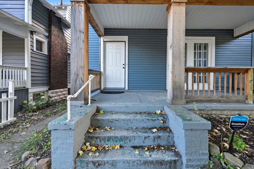 Building Photo - 904 Studer Ave