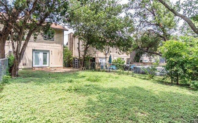 Building Photo - 1505 Cinnamon Path