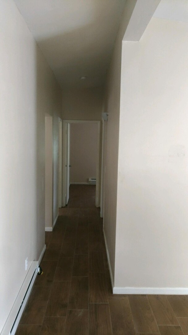 Building Photo - 3 Bed 1 Bath Home | Pet Friendly with Fenced Yard | Washer Dryer Hook Ups | Section 8 Welcome