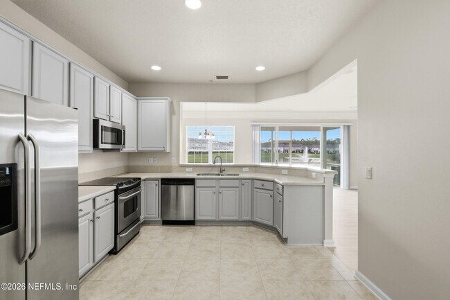 Building Photo - 6280 Autumn Berry Cir