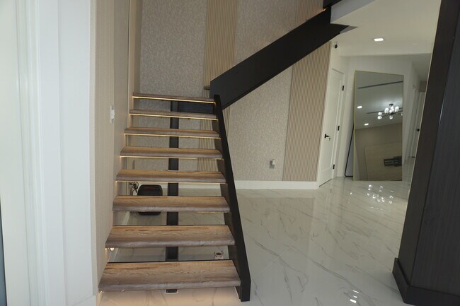 Building Photo - 15614 SW 110th Terrace