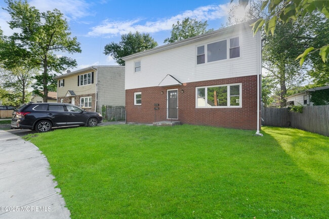 Building Photo - 9 Beacon Terrace