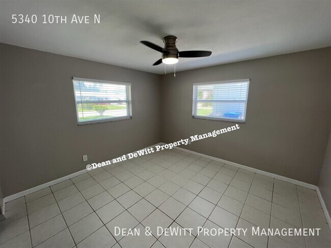 Building Photo - 5340 10th Ave N