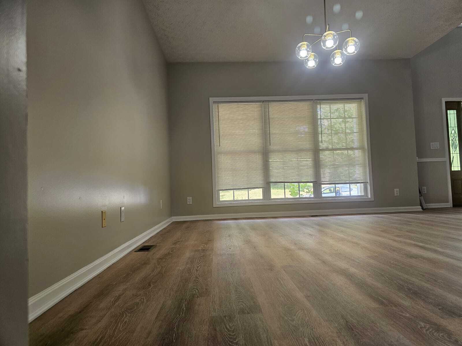 Building Photo - 5001 Max Ridge Ct