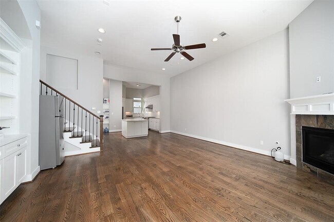 Building Photo - 5743 Kiam St