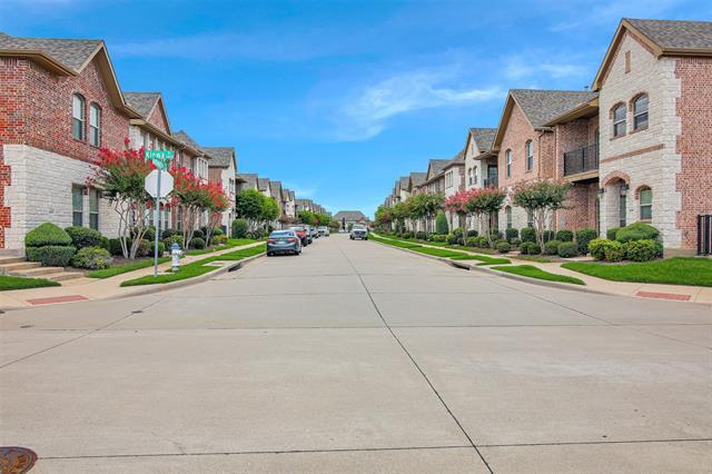 Building Photo - 4200 Comanche Dr