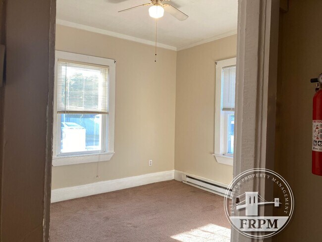 Building Photo - 92-94 Fisher St