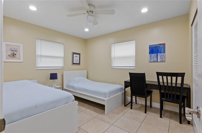 Building Photo - 106 Lake Judy Lee Dr